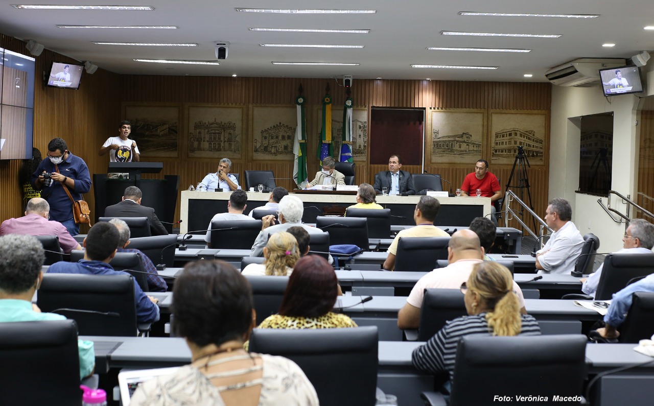 Câmara Municipal debate criação de empresa pública de ônibus em Natal