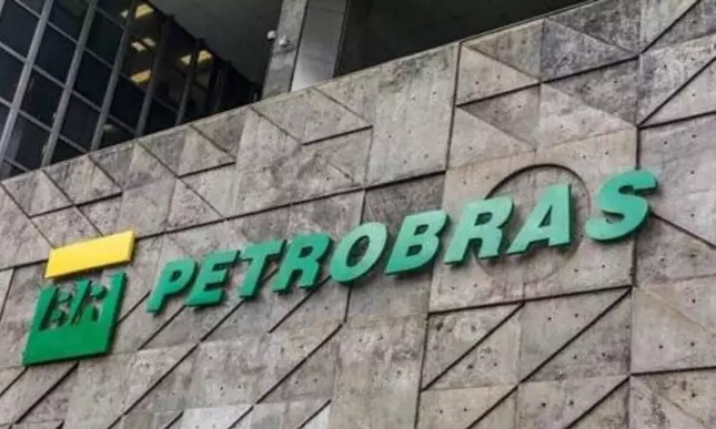 Ministério pede inclusão da Petrobras em lista de estudos para privatização