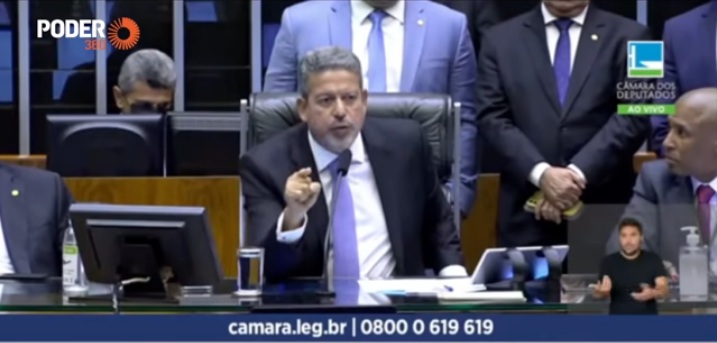 VÍDEO: Arthur Lira bate boca com deputado do Psol e ameaça tirá-lo do plenário