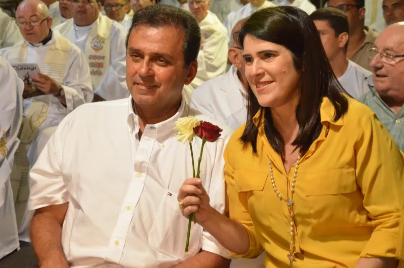 Após ser exonerada por Álvaro, esposa de Carlos Eduardo Alves assumirá Secretaria da Mulher no governo Fátima