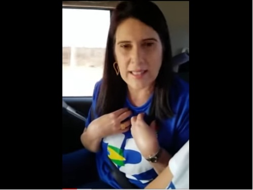 VÍDEO: Em 2018, Andréia Ramalho também gravou vídeo indignada com Fátima, como fez com Álvaro Dias