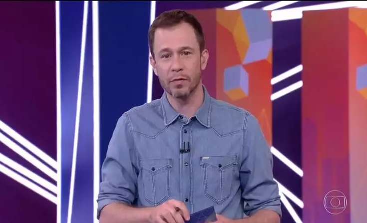 VÍDEO: Tiago Leifert denuncia “esquerdismo” na Globo e revela interferência de posicionamento político no noticiário