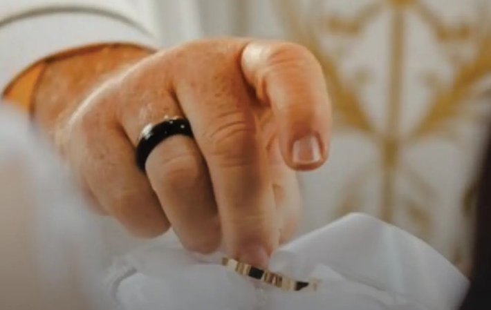 Arquidiocese de Natal afasta padre após escândalo com homem casado; entenda o caso