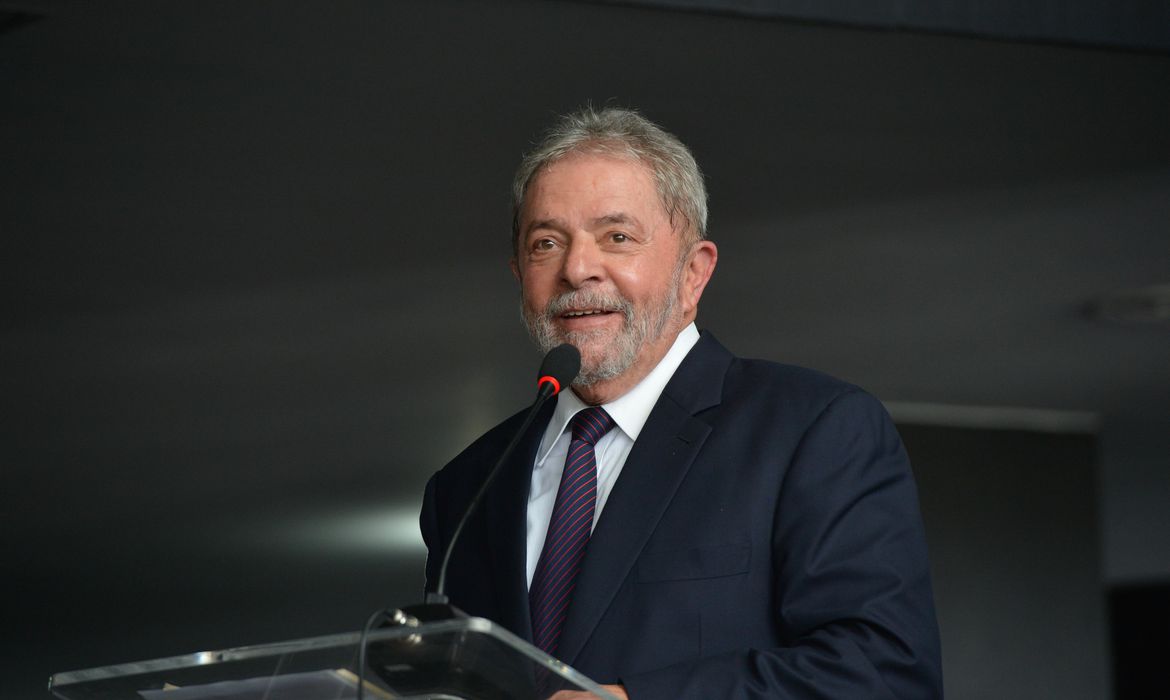 Lula lidera o ranking das citações negativas e xingamentos nas redes sociais: 12 mil por dia
