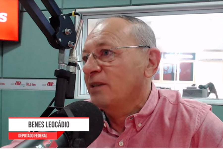 Benes diz que foi usado como "desculpa" para rompimento de Garibaldi com Henrique