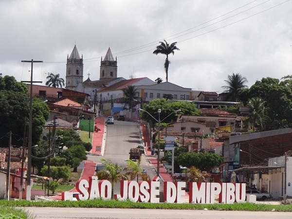 Mulher é assaltada logo após receber salário na Grande Natal