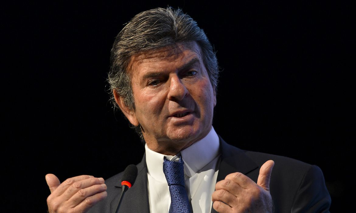 Fux: “Ninguém pode esquecer o que ocorreu no Brasil, no Mensalão, na Lava Jato”