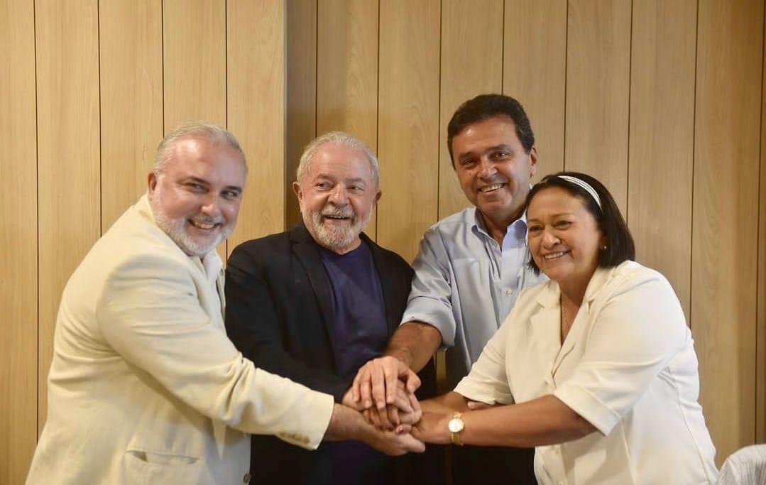 Lula confirma apoio a Carlos Eduardo como Senador na chapa de Fátima