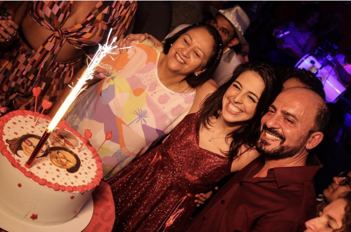 Deputada Natália Bonavides reúne PT em seu aniversário e exclui família Alves da festa