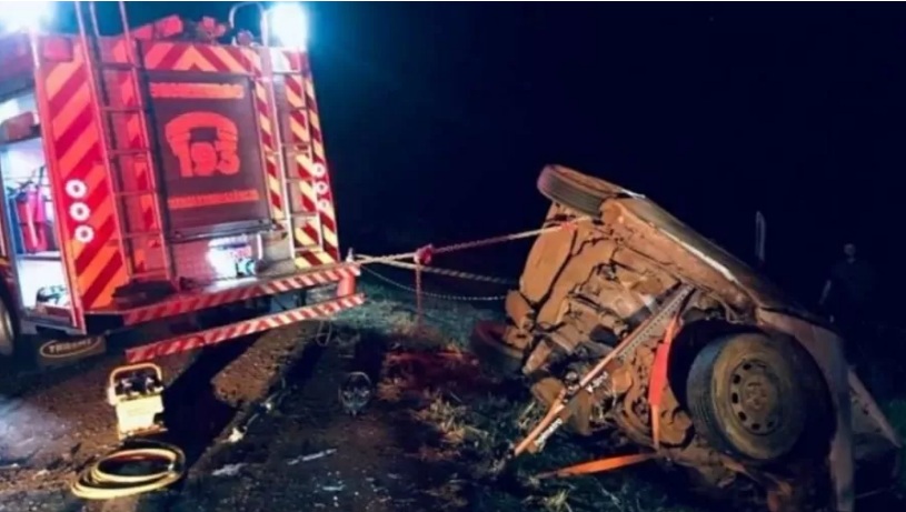 Motorista embriagado bate em carro e mata 5 pessoas da mesma família