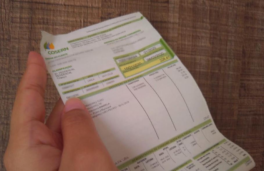 Mais de 200 mil famílias no RN têm direito a pagar 65% a menos na conta de energia; veja como