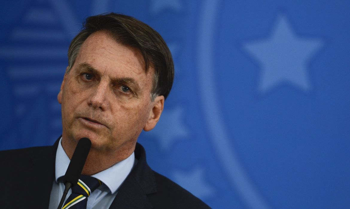 Bolsonaro: aumento do Auxílio Brasil pode superar efeitos da pandemia