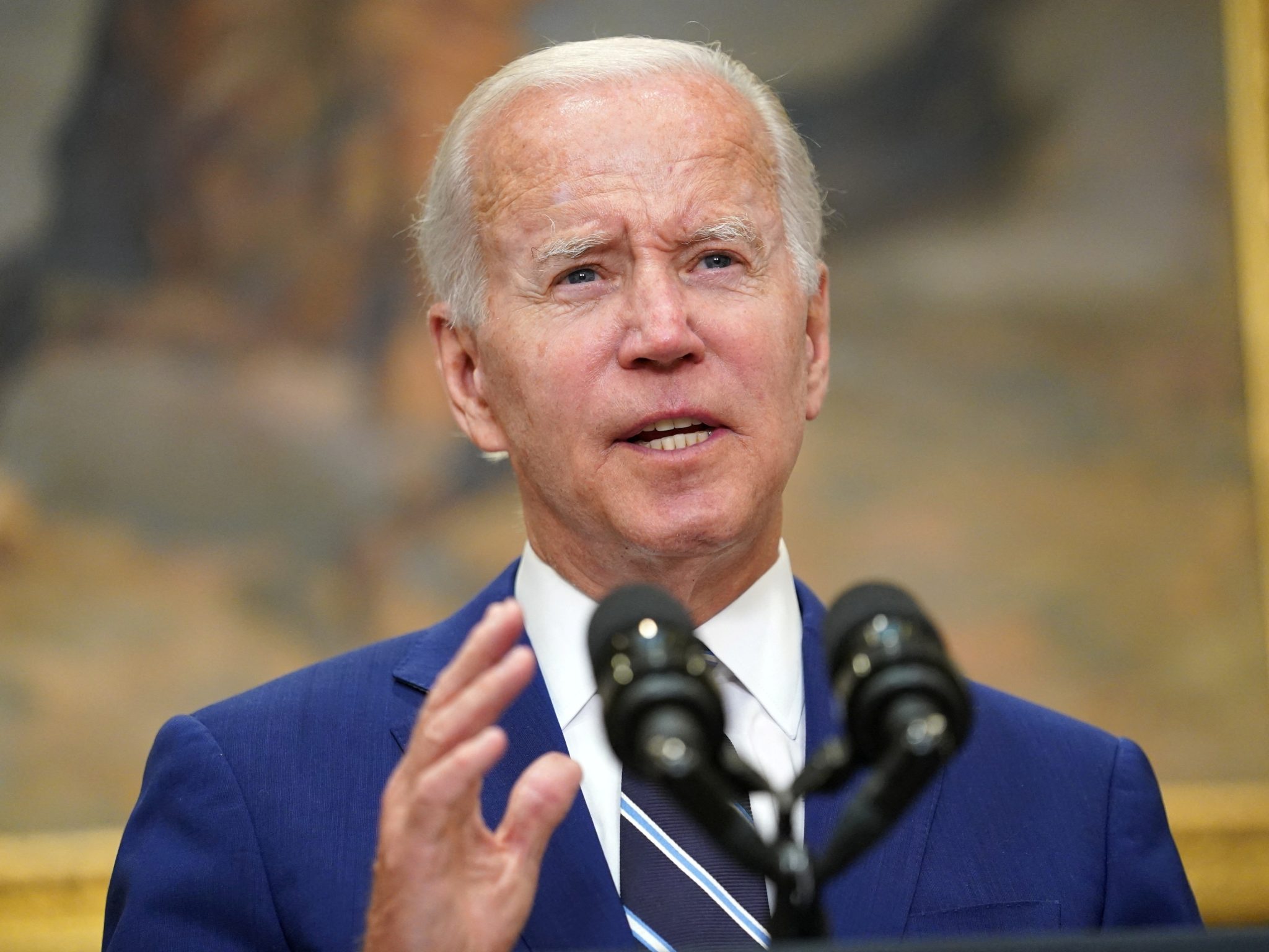Biden reage: ‘Precisamos transformar em lei o direito ao aborto’