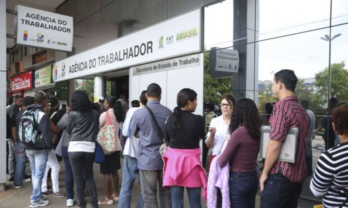 Desemprego chega a 9,4% em abril, menor taxa desde 2015, diz Ipea