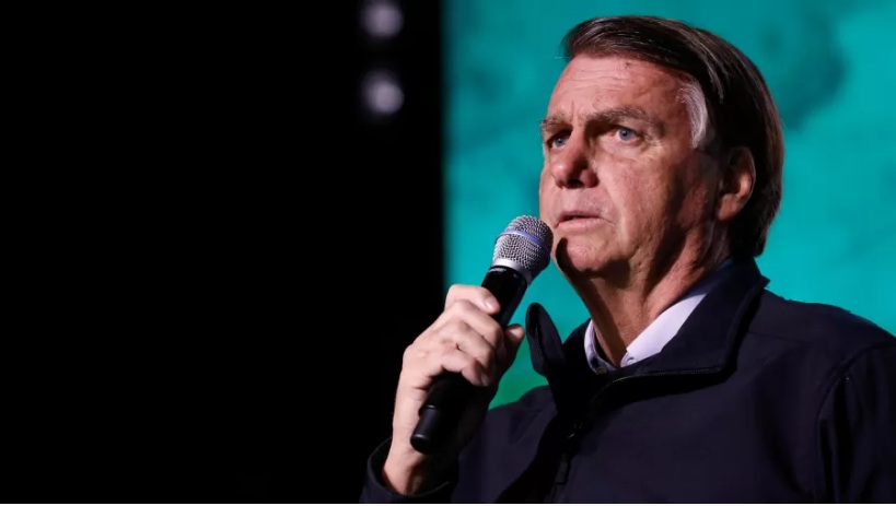 Bolsonaro exalta queda no desemprego e critica PT: 'maior esquema da história do país'