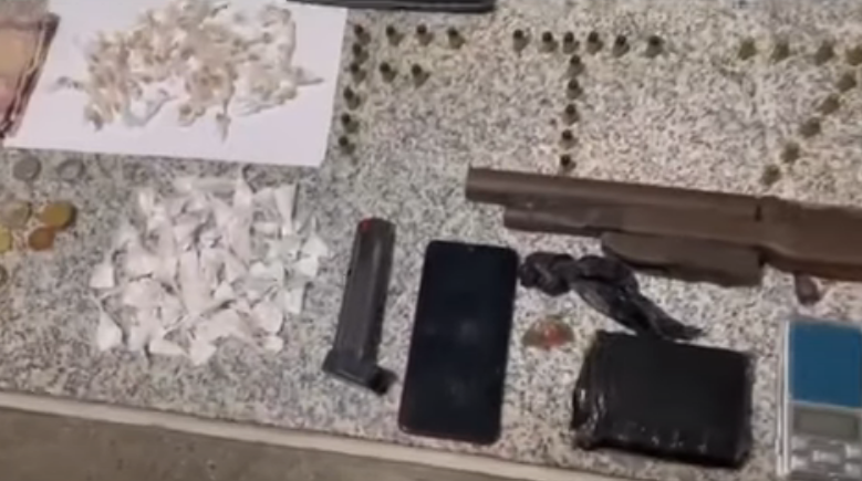 VÍDEO: PM descobre "acampamento do crime" e troca tiros com traficantes no RN