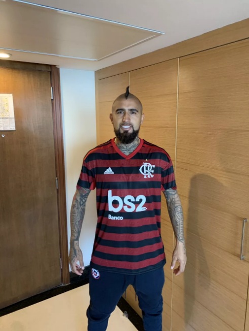 Flamengo acerta contratação de jogador chileno