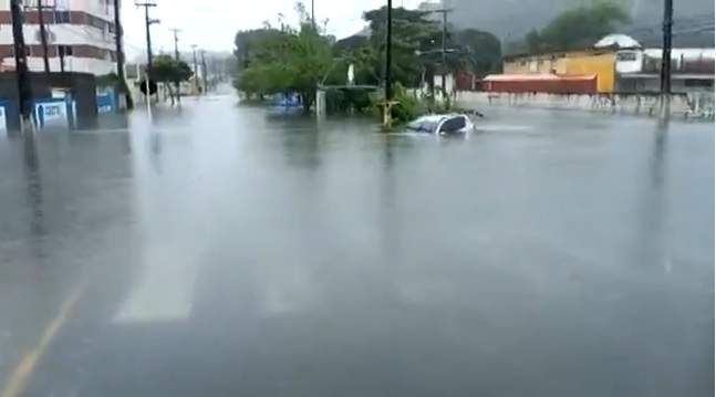 Em 12h, chove 148 mm em Natal, mais da metade do volume esperado para todo o mês de julho