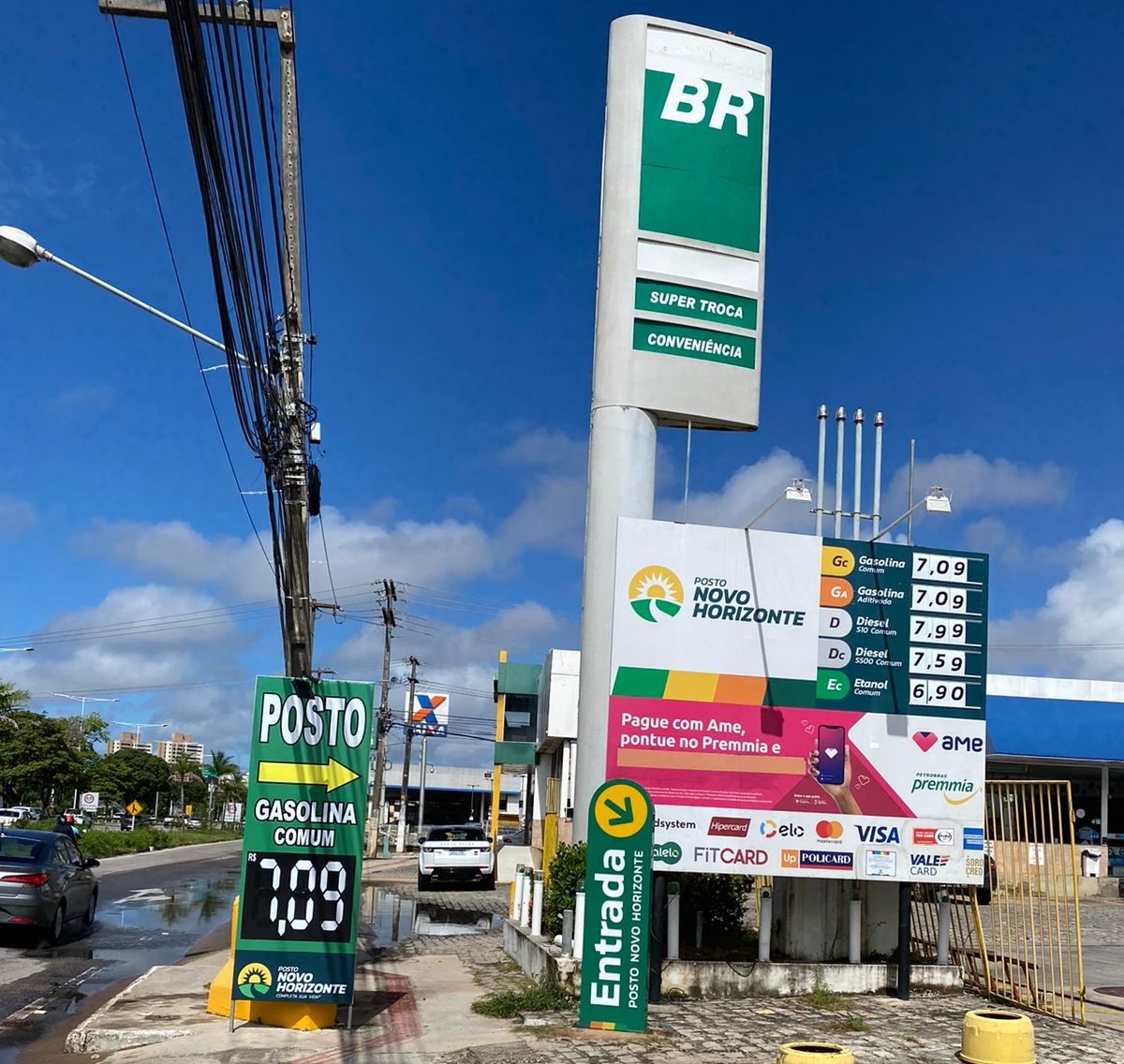 Com redução do ICMS, gasolina já é vendida por R$ 7,09 em Natal