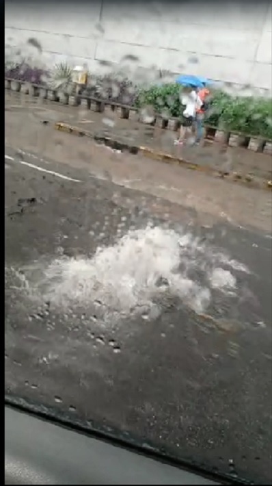 VÍDEO: Buraco se abre na Avenida Salgado Filho nesta sexta-feira, próximo ao Midway Mall