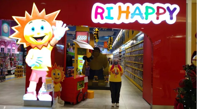VÍDEO: Ri Happy incentiva “brincadeira sem gênero” e gera repúdio de pais; ASSISTA