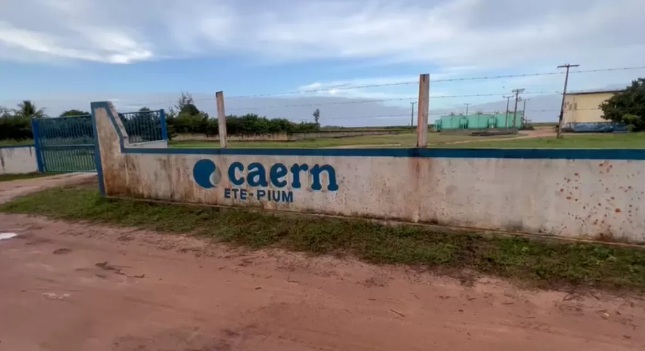 Caern é autuada por danos causados após transbordamento de ETE em Pium