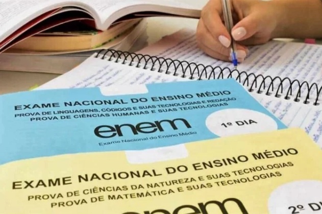 A 90 dias do Enem, turmas de revisão são lançadas pela maior rede de escola do RN