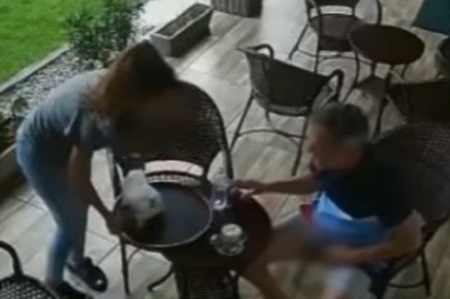 VÍDEO: Americano que mostrou genitália para garçonete já foi solto em Pipa
