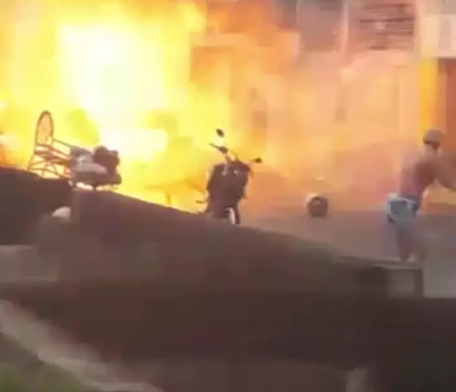 VÍDEO: Bola de fogo 'engole' homem durante vazamento de gás; ASSISTA