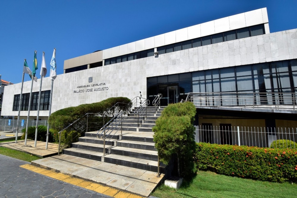 TCE pede suspensão do concurso da Assembleia Legislativa