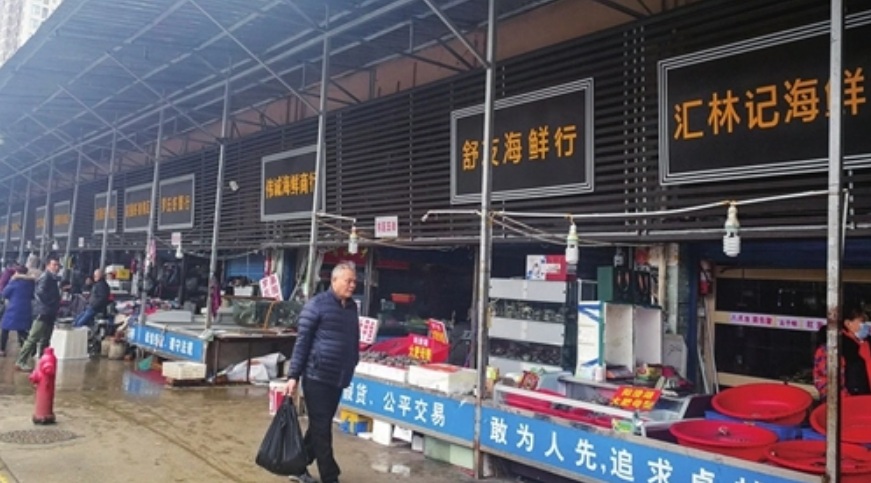 Novos estudos apontam que animais vendidos em mercado da China causaram pandemia de Covid