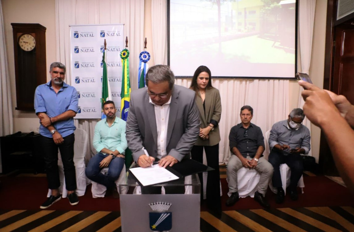 Prefeitura dá ordem de serviço para construção do Residencial Mãe Luíza