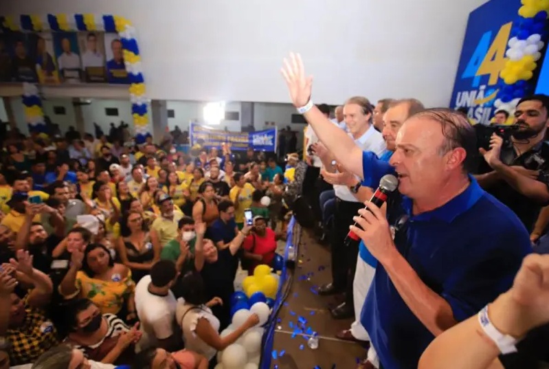 Paulinho Freire homologa candidatura a deputado federal na convenção estadual do União Brasil