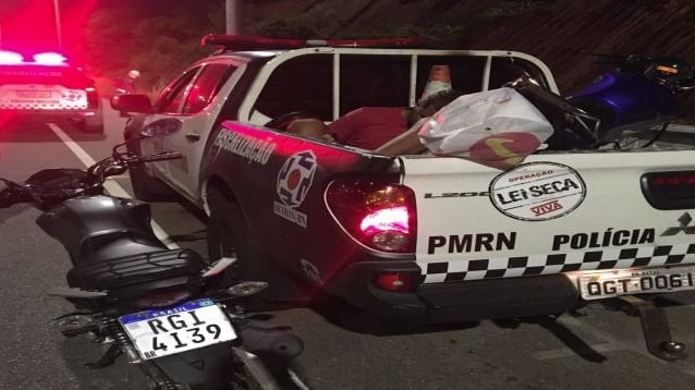 Polícia prende 3 jovens que faziam 'rolezinho' em Natal