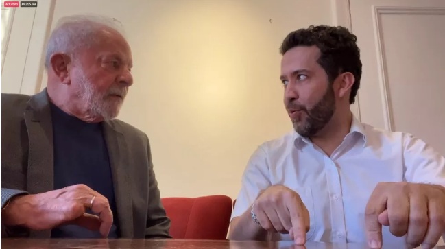 VÍDEO: Em live com Lula, Janones confirma retirada de candidatura à Presidência e apoio ao petista; ASSISTA