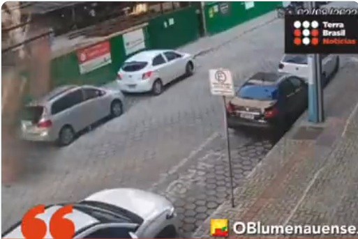 VÍDEO: Homem sobrevive após cair em cima de carro depois de despencar de 14 andares; ASSISTA