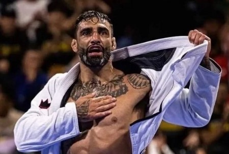 VÍDEO: Veja o momento em que o lutador de jiu-jítsu Leandro Lo é socorrido após ser baleado na cabeça