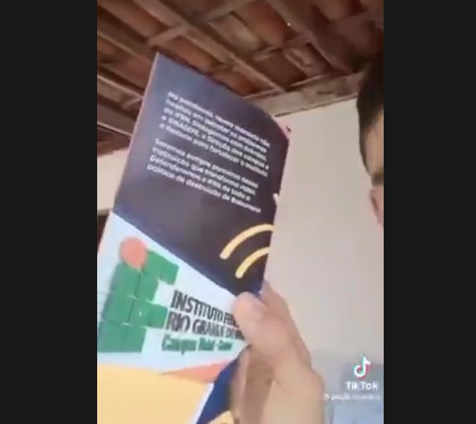 VÍDEO: Aluno denuncia candidatas do PT de fazer propaganda no IFRN