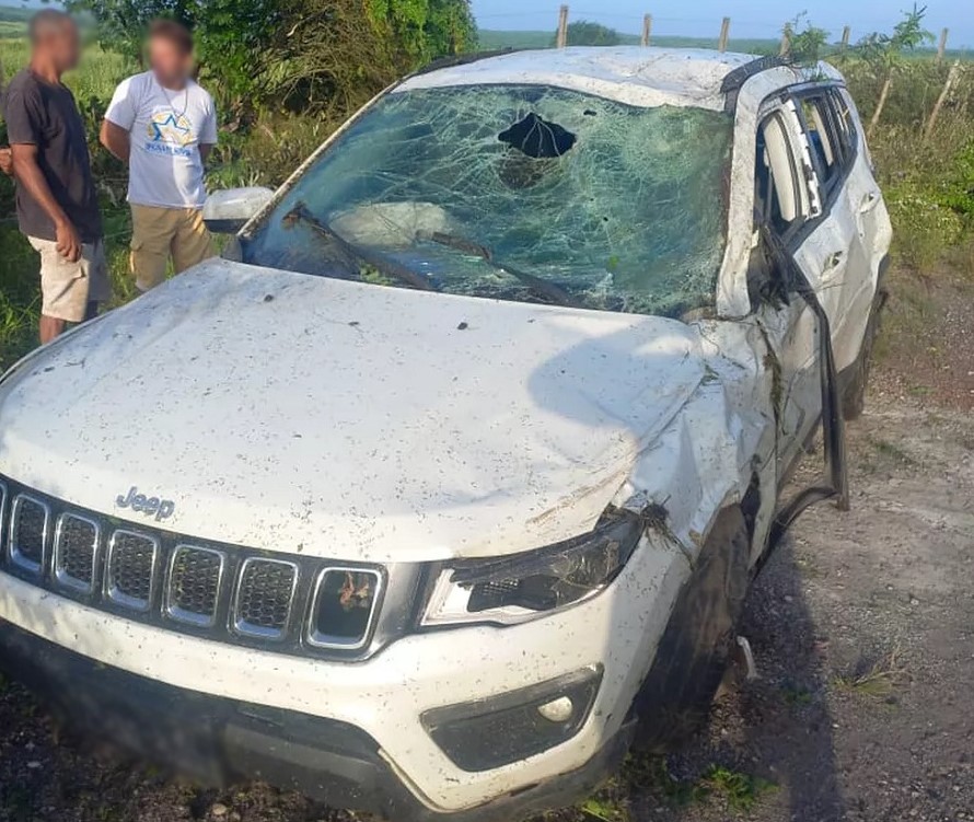 Empresário morre após ser lançado para fora do carro em capotamento no Agreste do RN