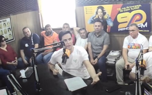 VÍDEO: Rafael Motta afirma que Carlos Eduardo só trouxe rejeição para Fátima