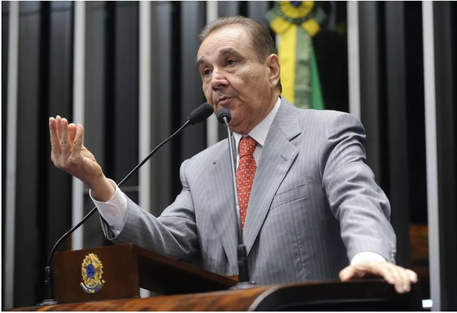 Ex-senador do RN relata que escapou de assalto após ser reconhecido por criminoso