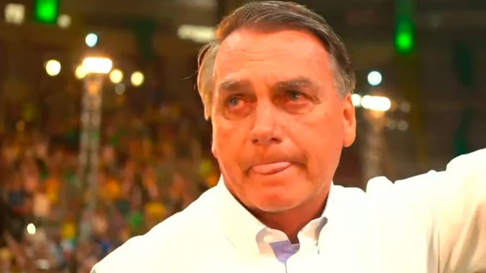 Bolsonaro fará 1º discurso de campanha em local onde levou facada