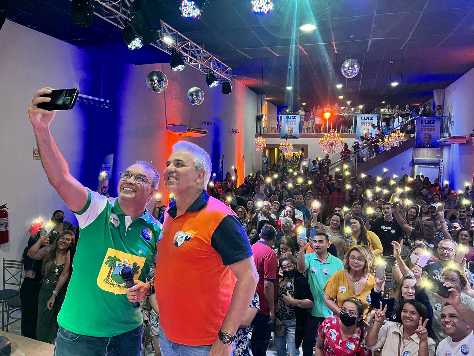 Luiz Eduardo e Kelps Lima abrem campanha com auditório lotado na zona Norte de Natal