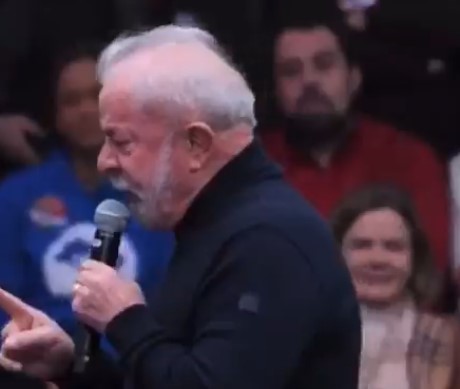 VÍDEO: Durante comício em SP, Lula ataca padres e pastores e diz que tem "demônio sendo chamado de Deus"