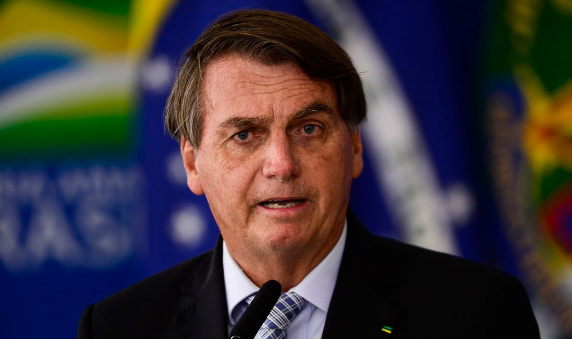 Bolsonaro decide não comparecer a debates no primeiro turno