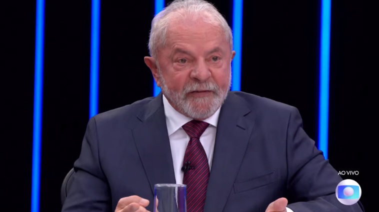 VÍDEO: "Você não pode dizer que não houve corrupção se as pessoas confessaram", afirma Lula