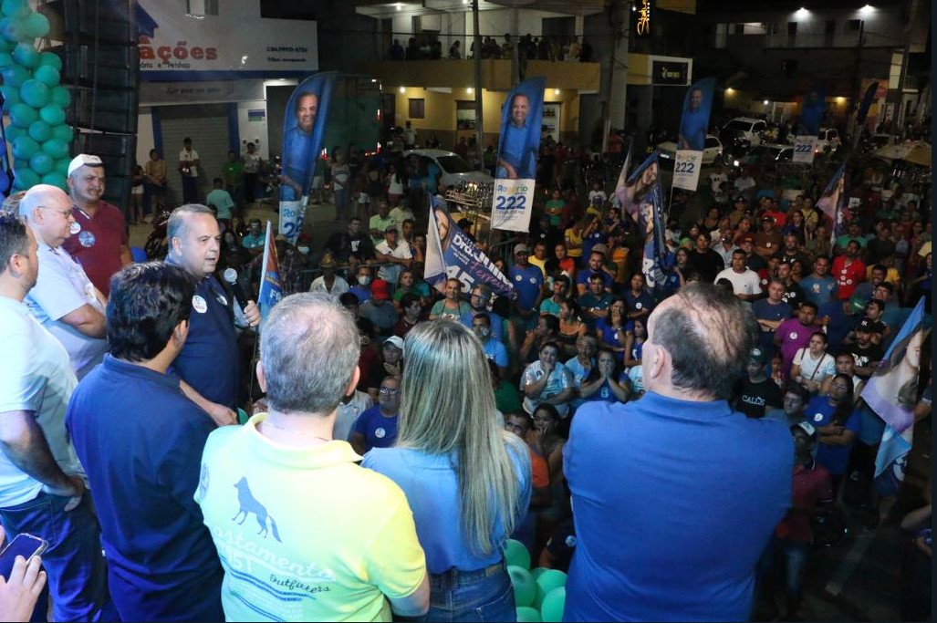 Rogério faz caminhada com Allyson em Mossoró e encontra multidões em Baraúna e Jucurutu
