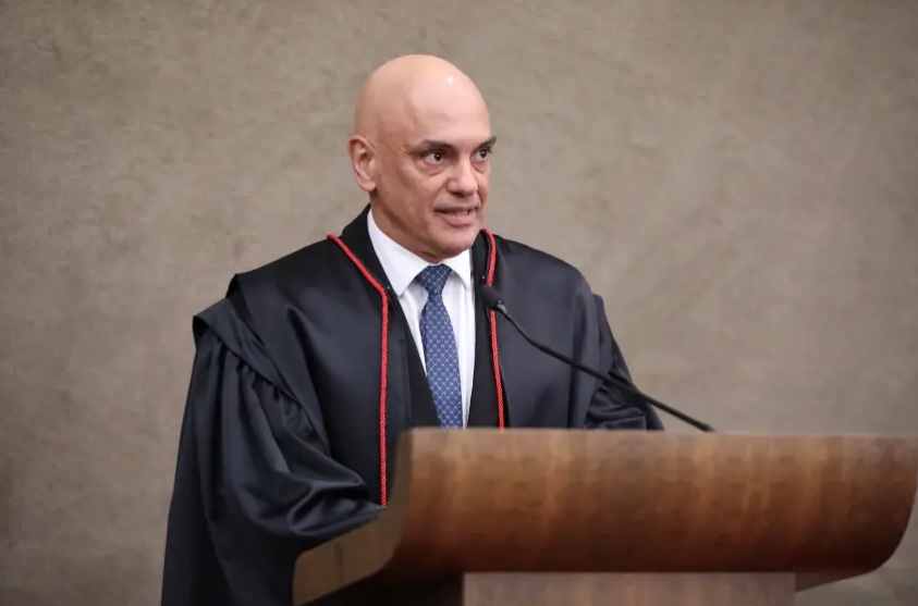 Decisão de Alexandre de Moraes contra empresários se baseou apenas em matérias, diz site