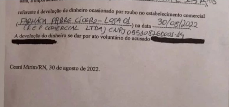 VÍDEO: Bandido volta à farmácia que assaltou, devolve dinheiro e assina termo de devolução na Grande Natal