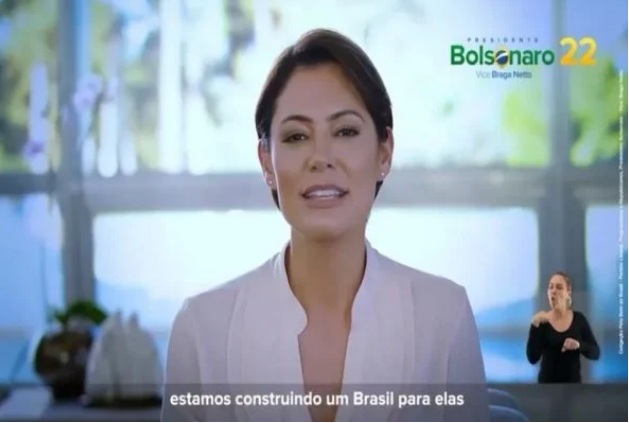 TSE suspende propaganda eleitoral de Bolsonaro ao lado de Michelle